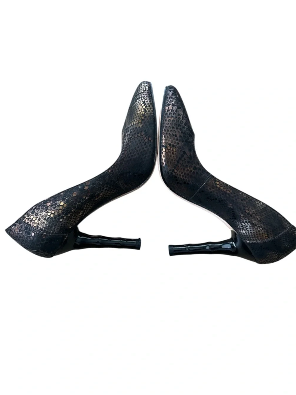 Elaine Turner Black Snake-Texture Pointed Toe Pumps with Pink Lining - Picture 4 of 7